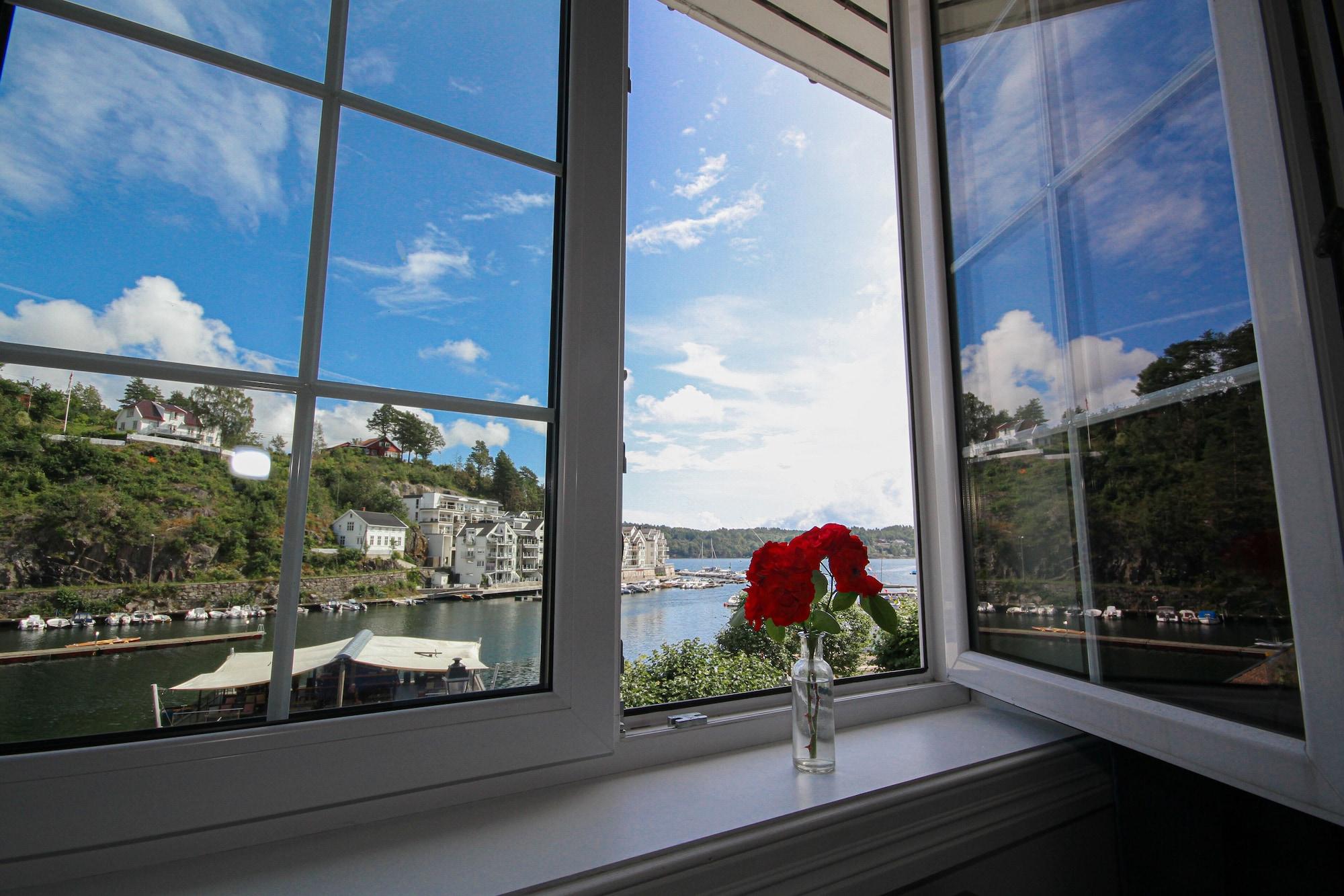Tvedestrand Fjordhotell - Unike Hoteller Esterno foto