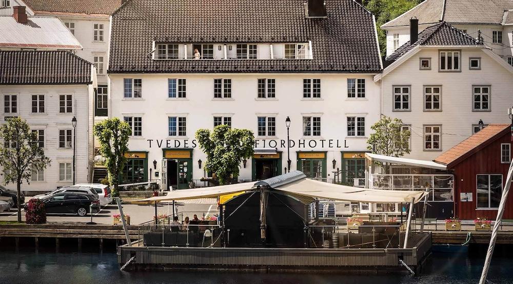 Tvedestrand Fjordhotell - Unike Hoteller Esterno foto